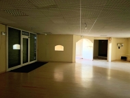 A LOUER MACON - LOCAL COMMERCIAL