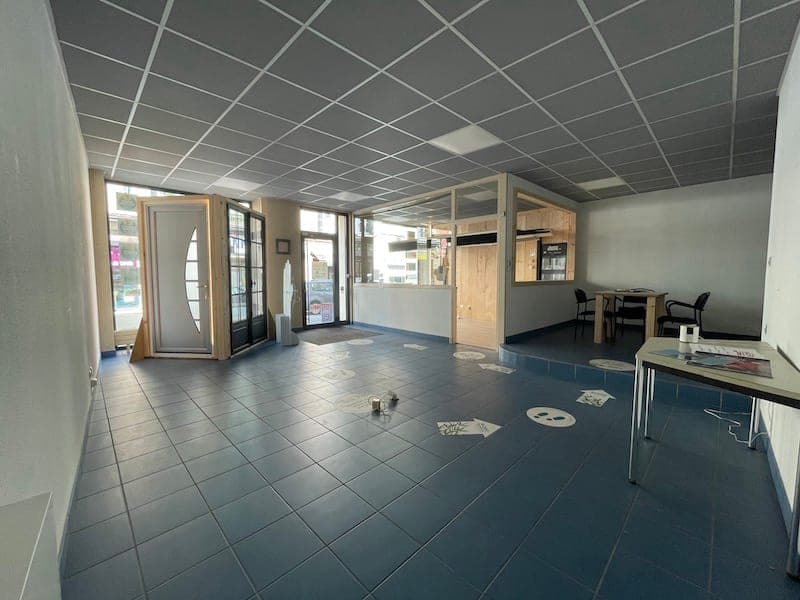 A VENDRE - MACON CENTRE — MACON, photo 2 sur 4