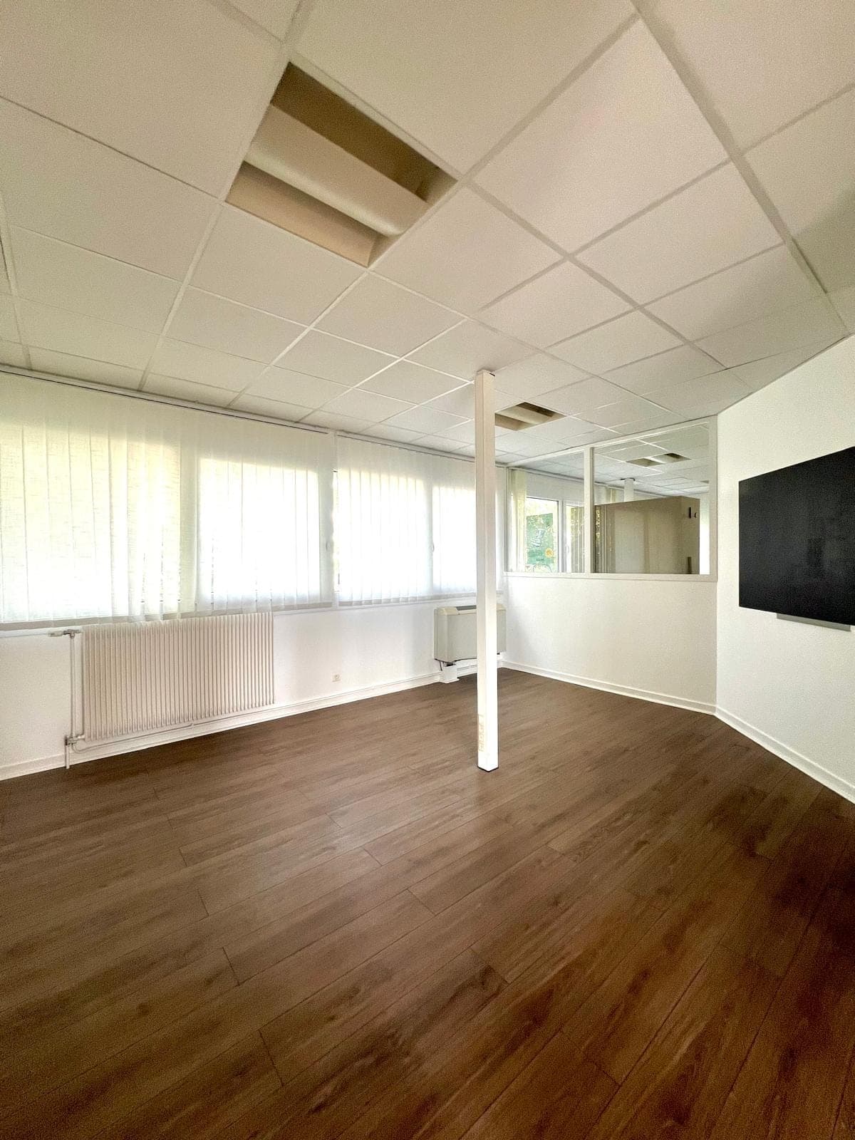 Bureaux 106 m² — Mâcon Sud — Mâcon, photo 3 sur 4