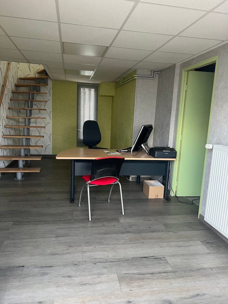 Bureaux 92 m² — Mâcon Nord — Mâcon, photo 2 sur 3