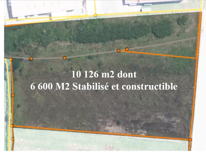 Terrain à Mâcon — Terrain 10 126 m² — Mâcon Est